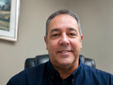 Portrait-style image representing clinical hypnotherapist and trainer Pierre